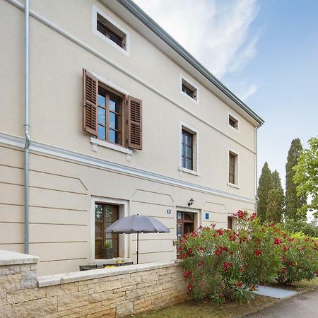 Apartments Bonaparte Porec Exterior photo