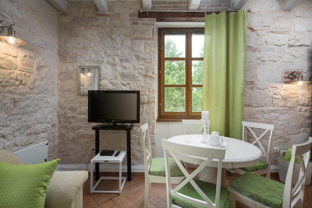 Apartments Bonaparte Porec Exterior photo